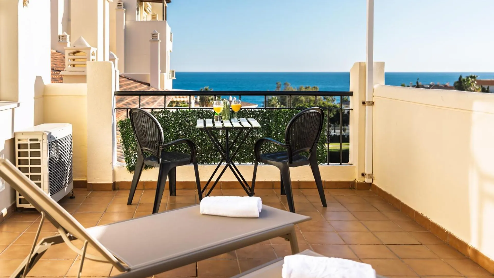 Timon Apartment By Alfresco Stays Benalmádena Hiszpania